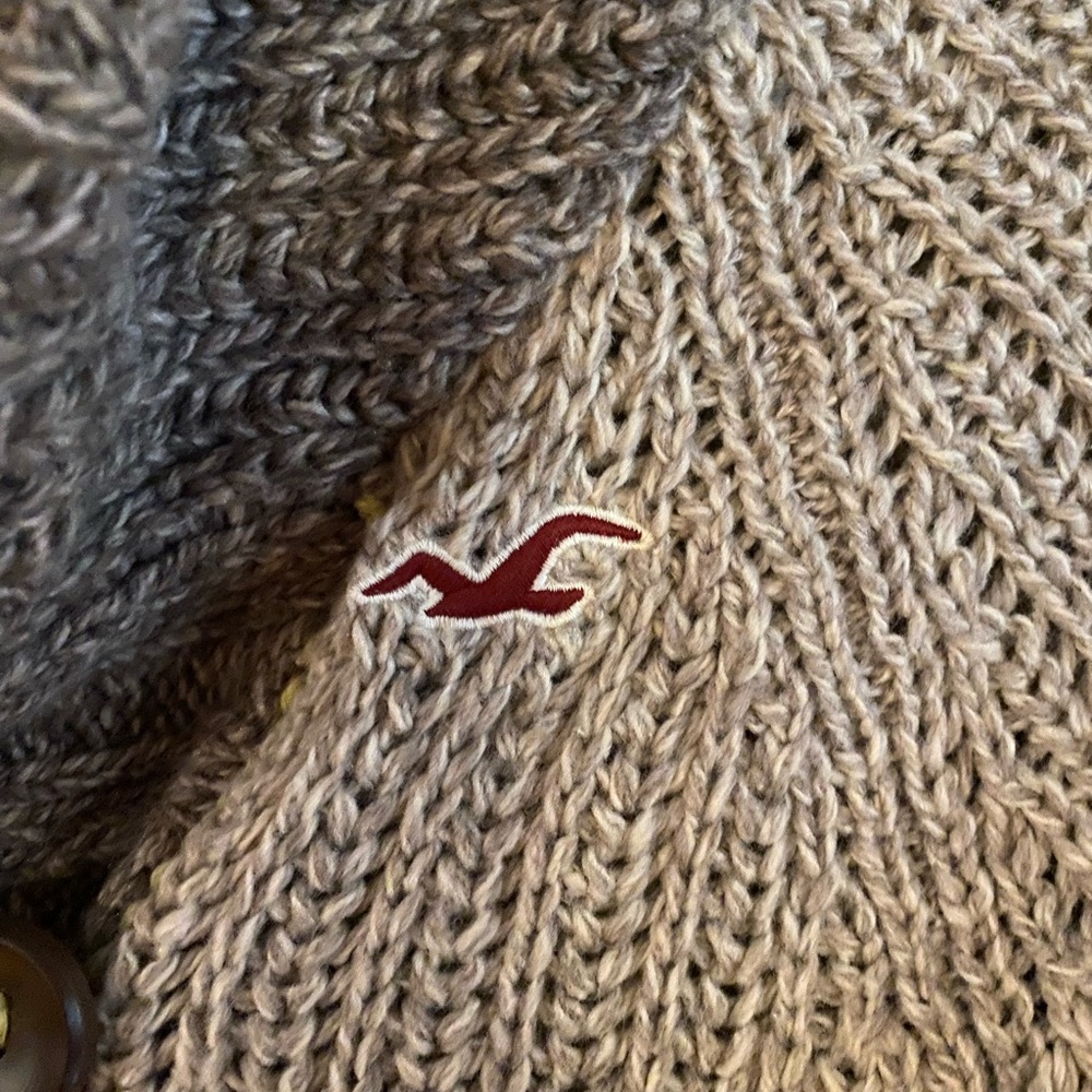 Hollister Women's Two-Tone Knit Cardigan Sweater - Picture 3 of 5